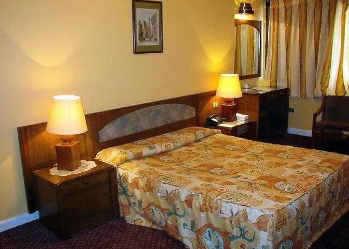 Cairo Khan Hotel